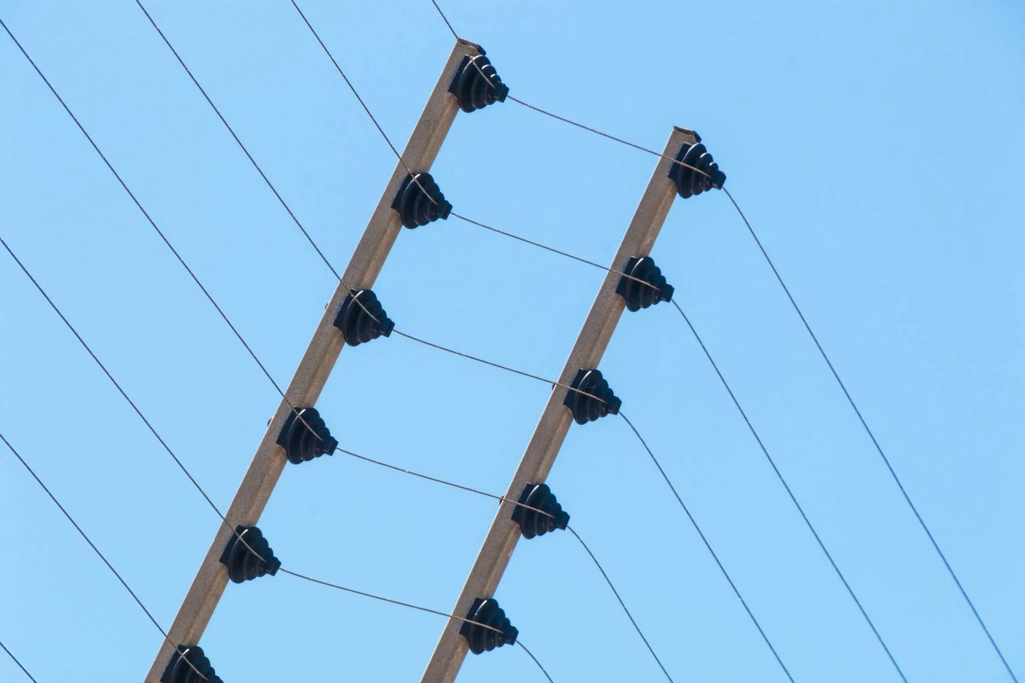Cerca elétrica para casa: quando buscar o serviço de instalação?
